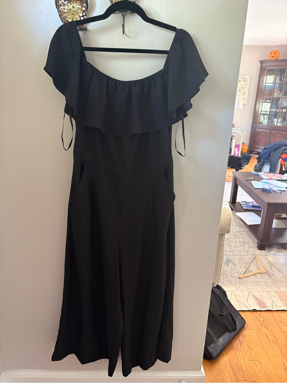 Crop off shoulder romper